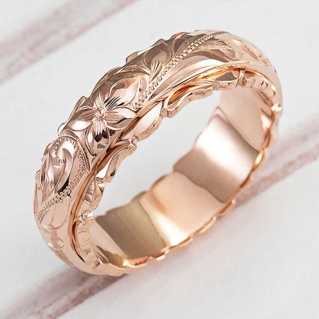 Elegant Craved Flower Pattern Band