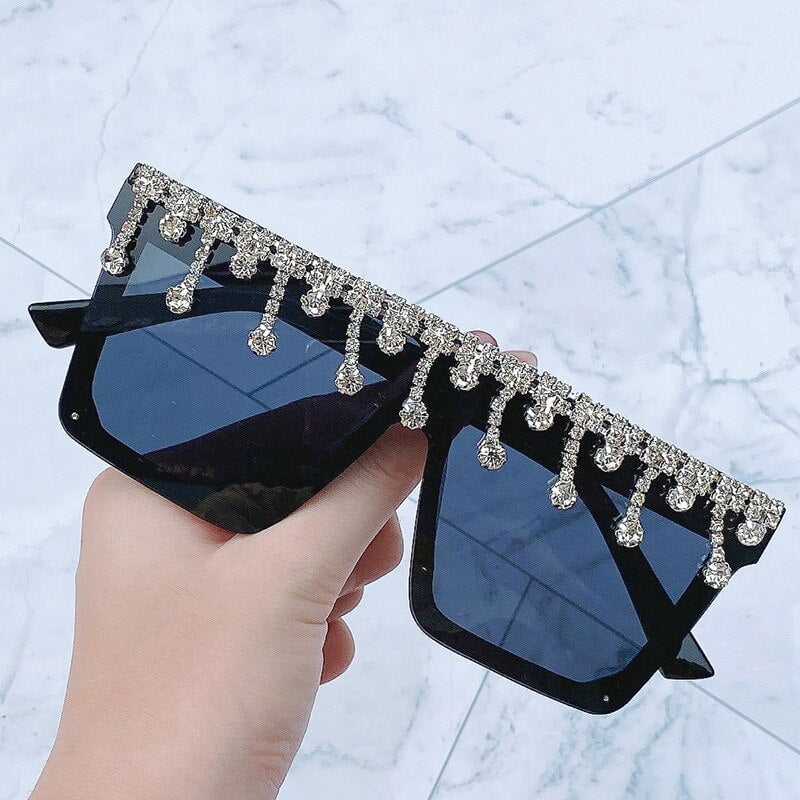 Cute Tassel Square Sunglasses - Enenesis