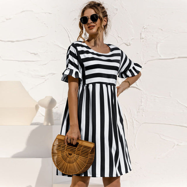 Cute Loose Summer Dress - Enenesis