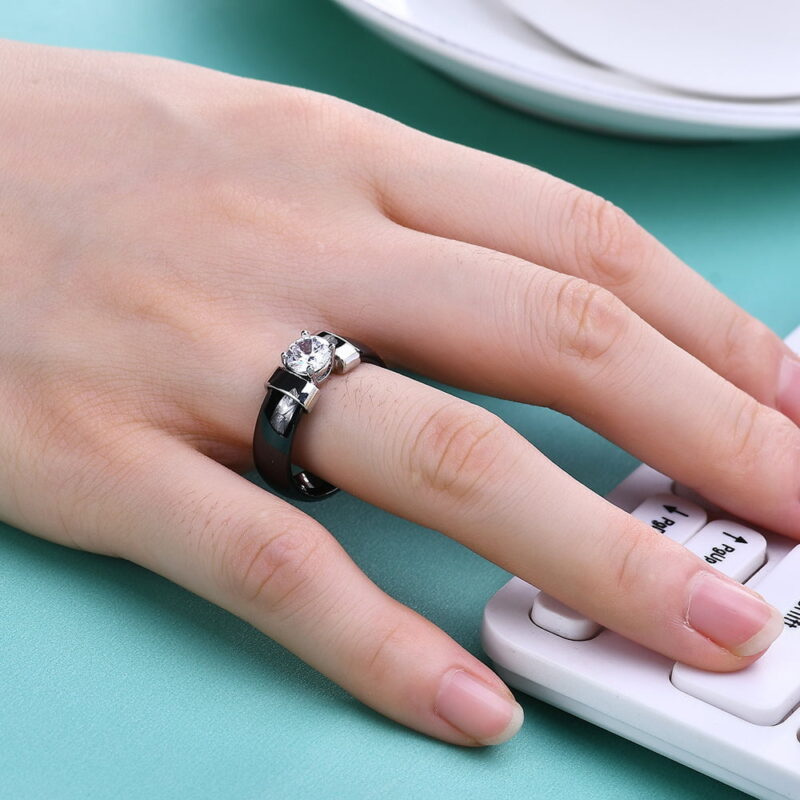 White Black Ceramic Rings