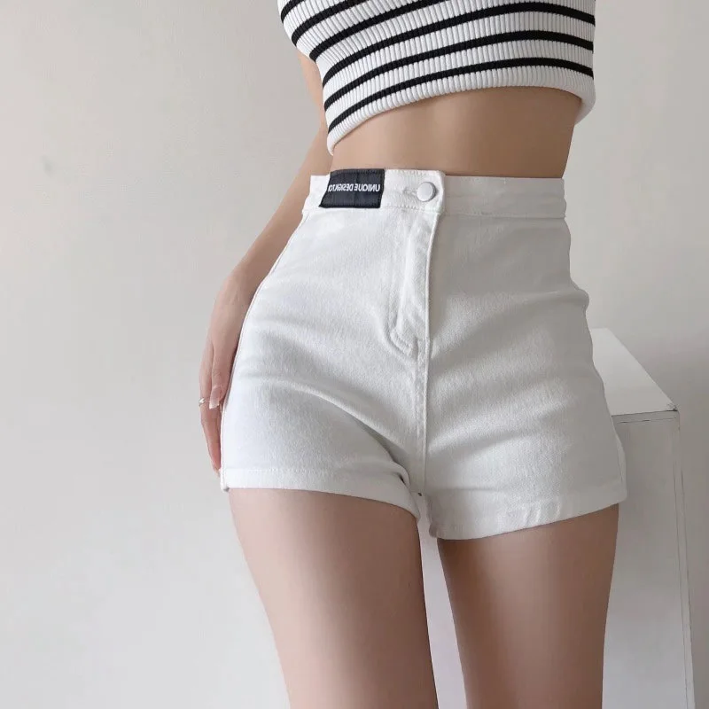 Chic Slim Fit Design Shorts