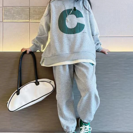 Teenage Girls Fashion Tracksuit - Enenesis