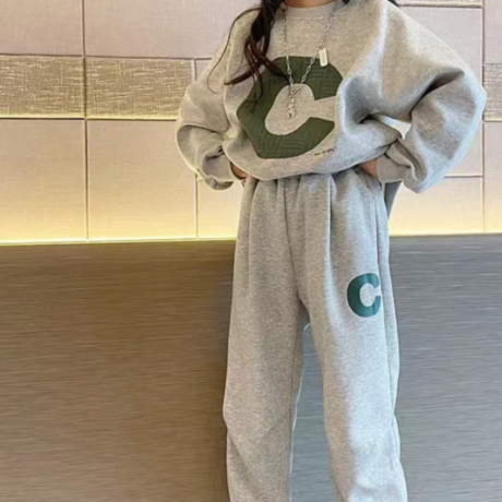 Teenage Girls Fashion Tracksuit - Enenesis